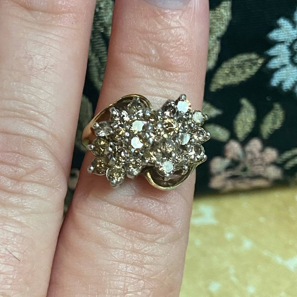 14k yellow gold champagne diamond cluster cocktail ring approximately size 7